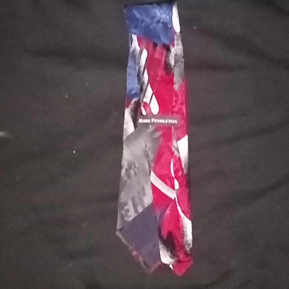 Mark Pendleton tie - Picture 2 of 2